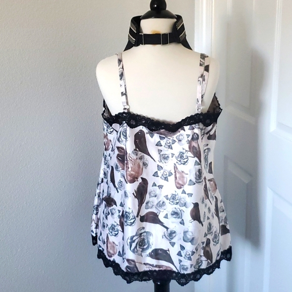 Torrid Women's Bird Floral Print Satin Lace Cami Tank - Picture 8 of 9